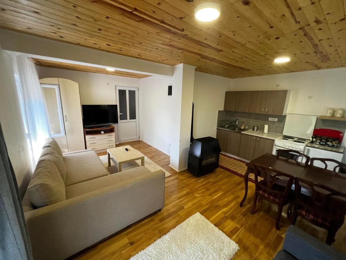 Ljubav Stara Zaovine Hotel Lazici ภายนอก รูปภาพ