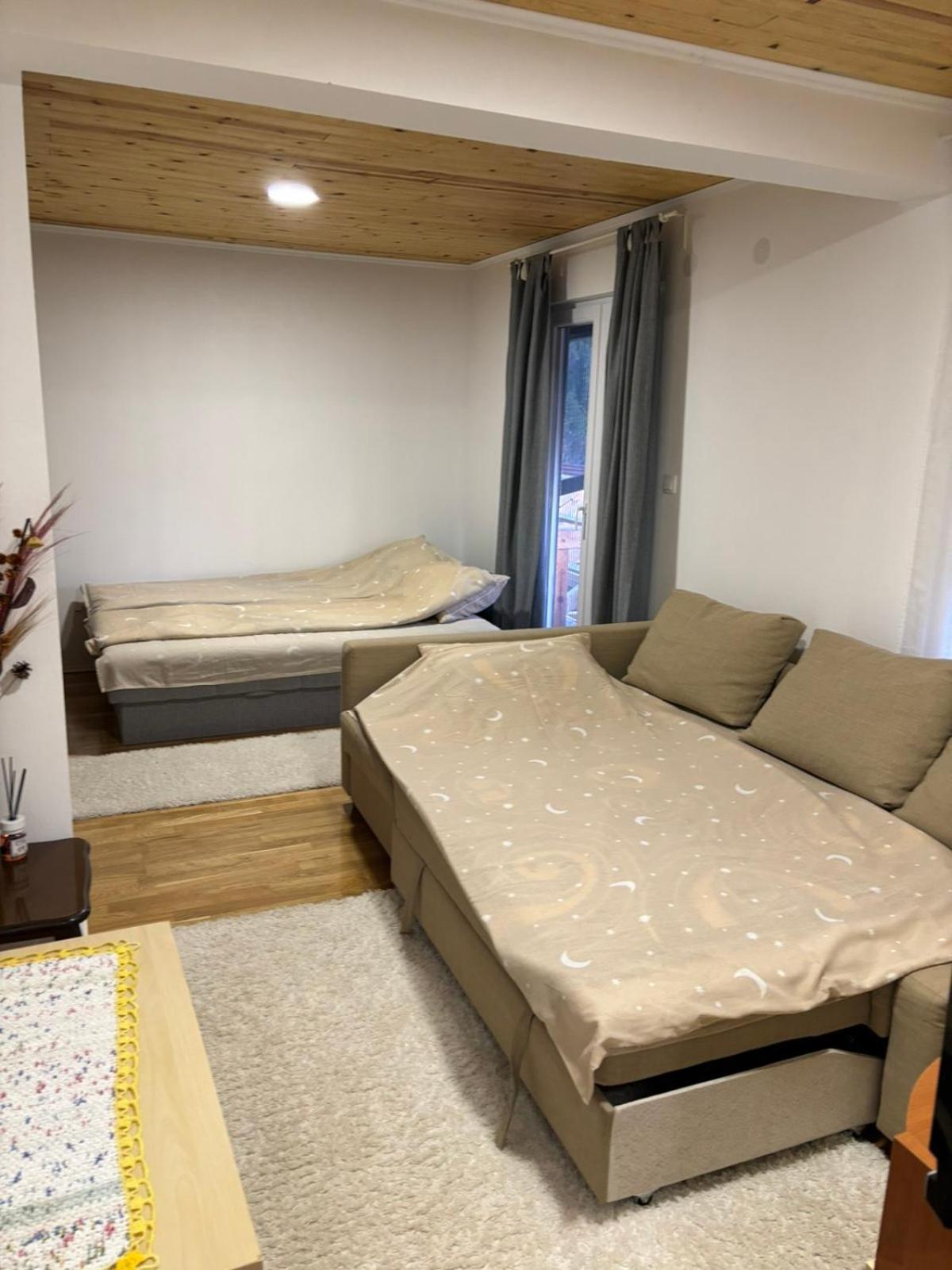 Ljubav Stara Zaovine Hotel Lazici ภายนอก รูปภาพ