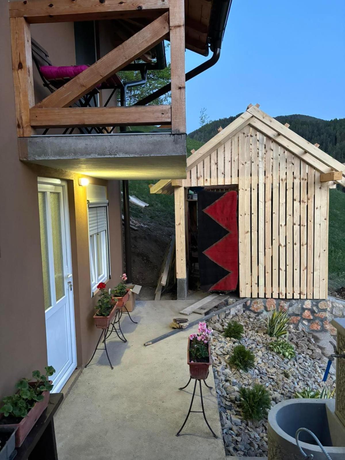 Ljubav Stara Zaovine Hotel Lazici ภายนอก รูปภาพ